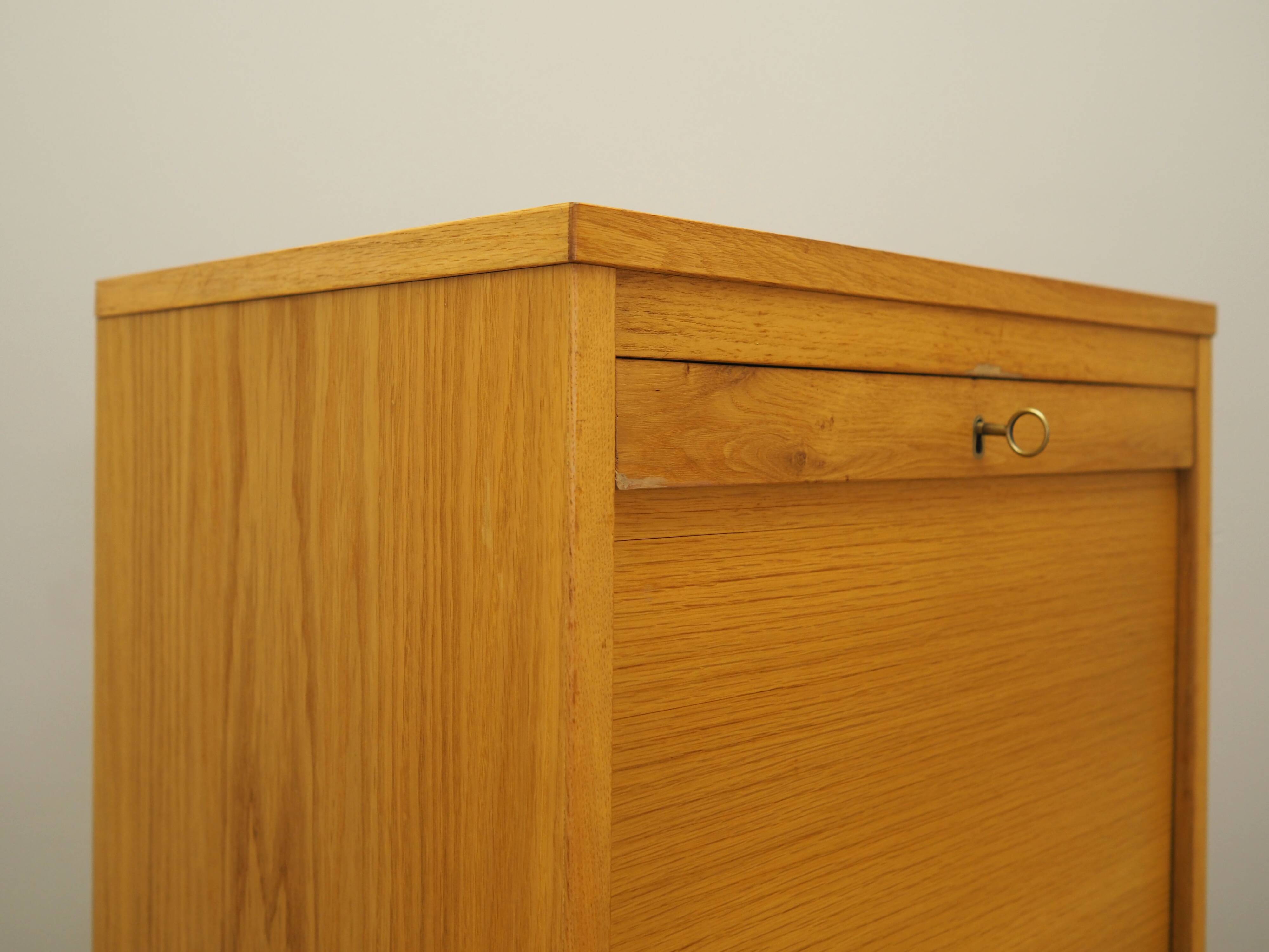 Ash dresser, Danish design, 1960s, production: Denmark