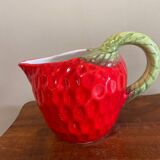 Strawberry pitcher