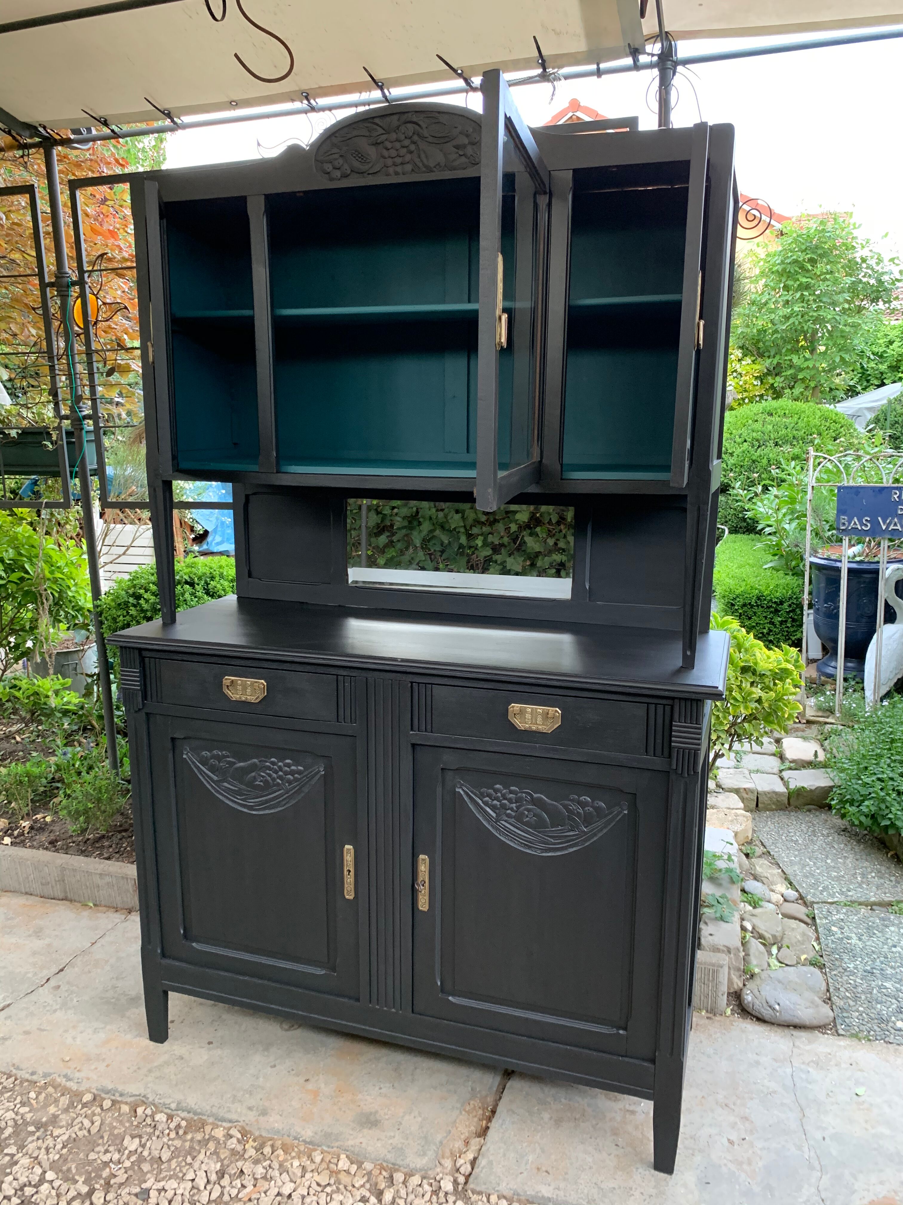 Art Deco Parisian buffet