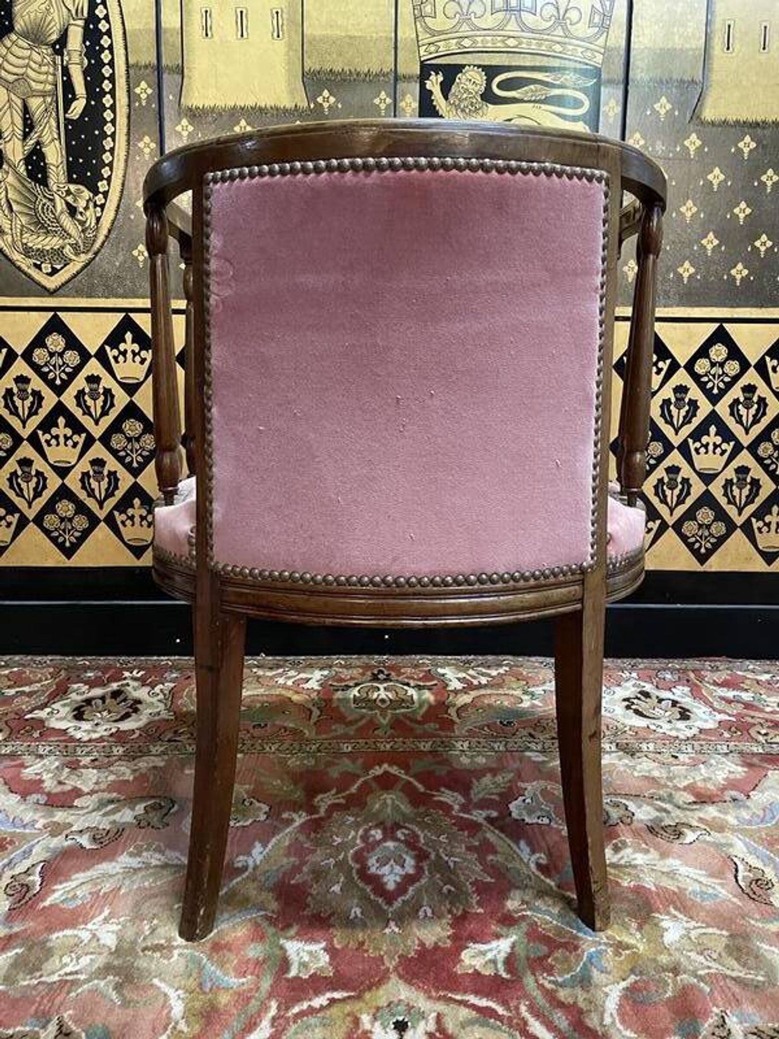 Fauteuil de bureau anglais en acajou et velours rose