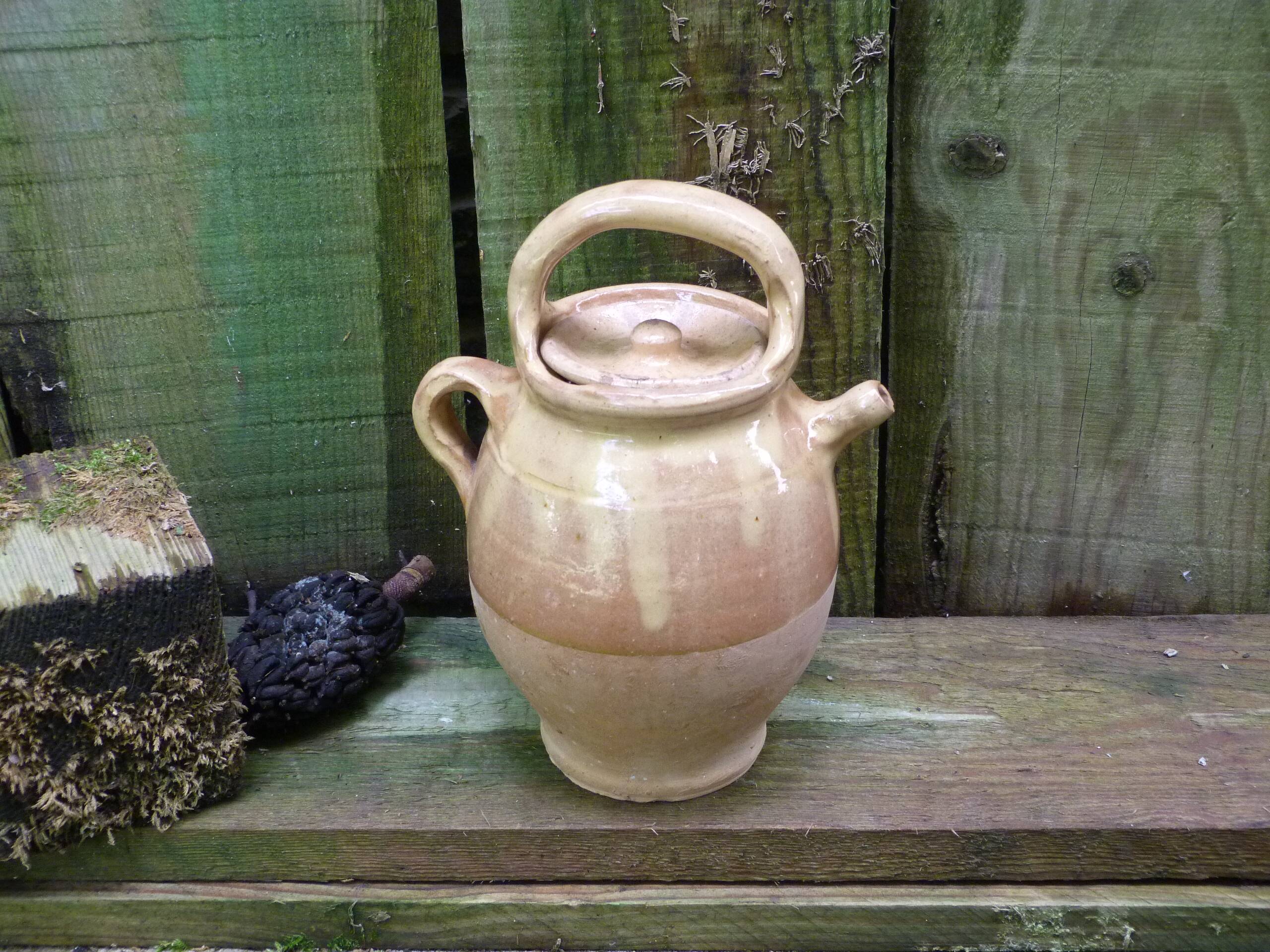 Old goat gargoulette in beige and yellow glazed earth XIXth century