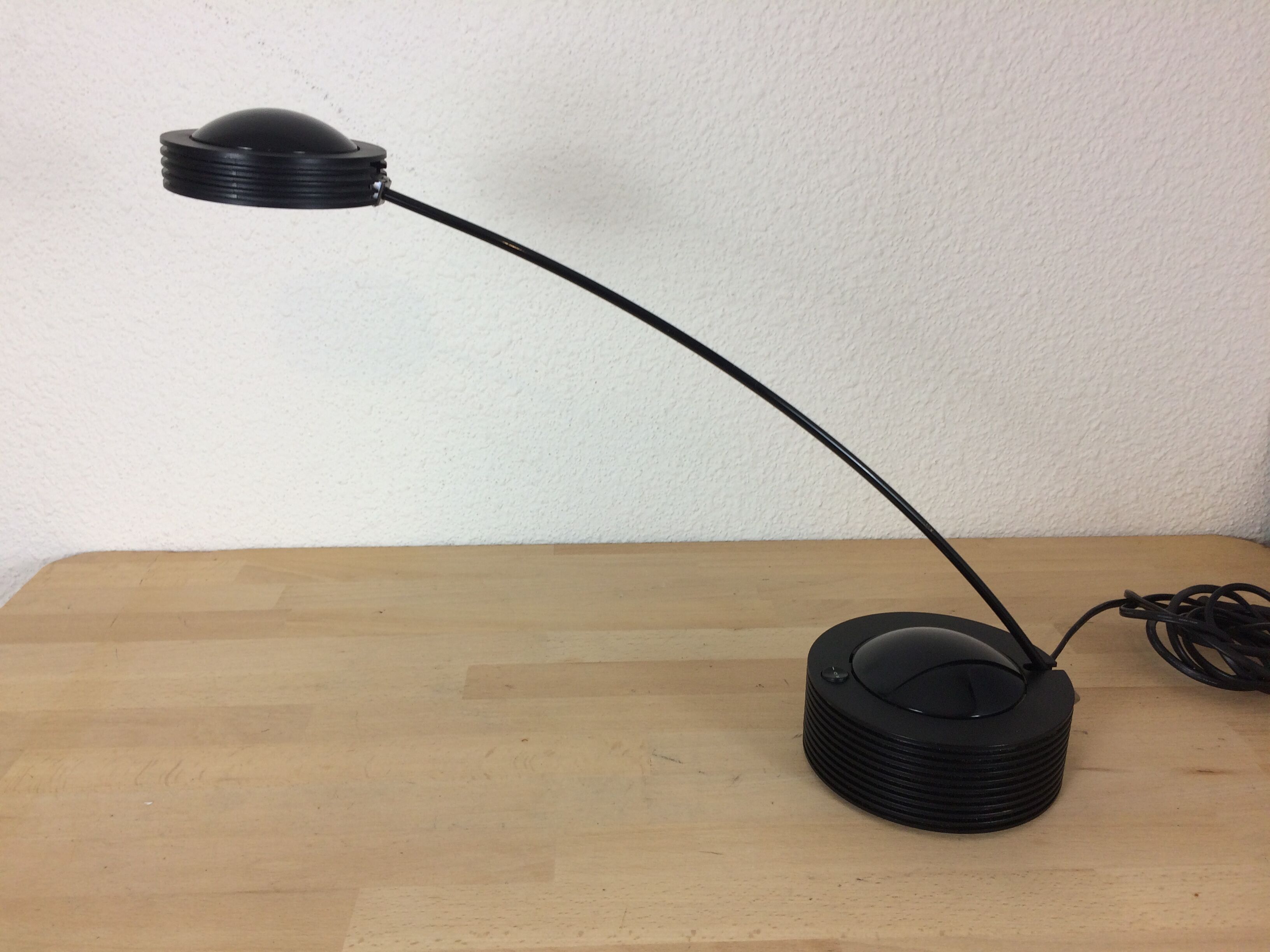 E Lite's Lugano desk lamp, by Targetti