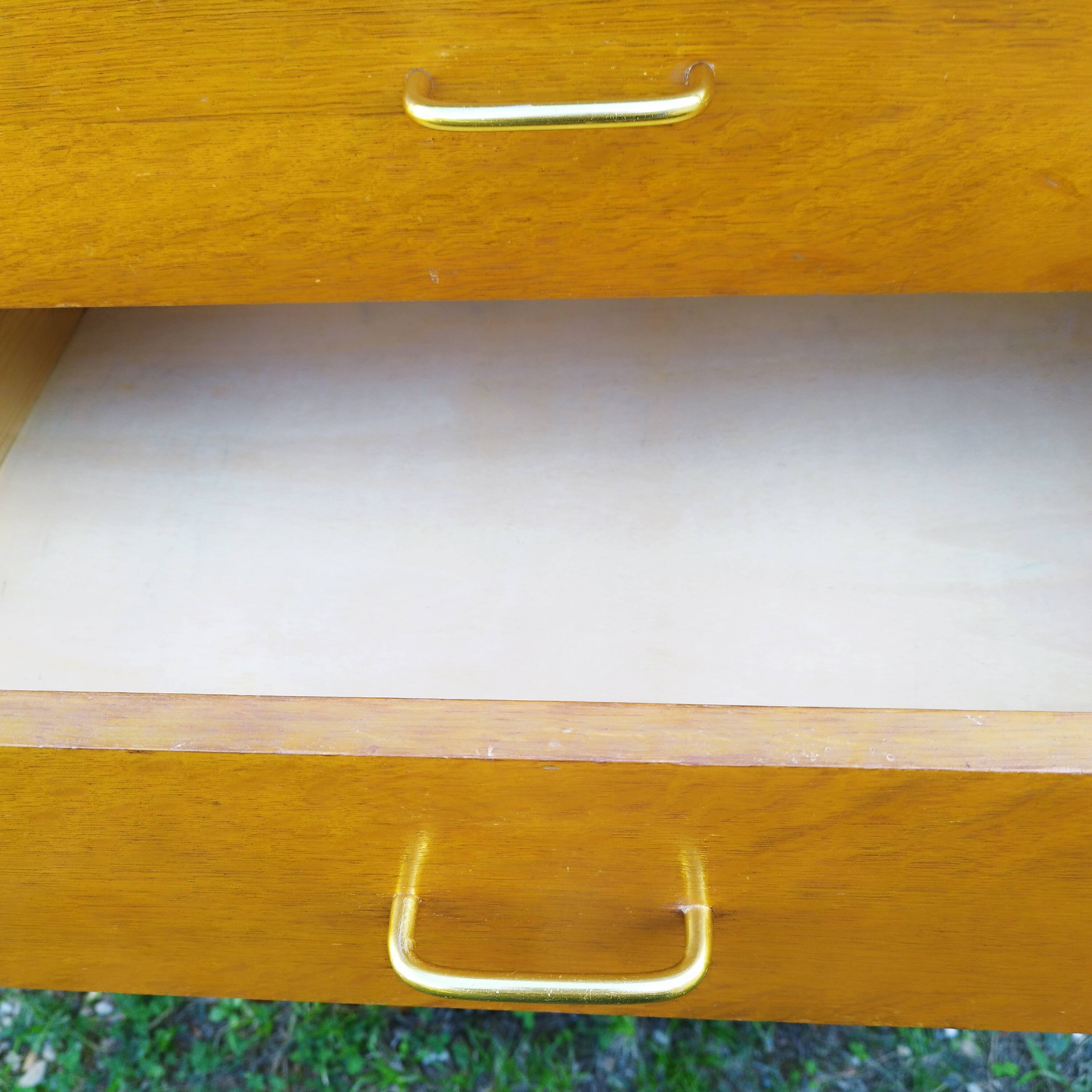 Chiffonnier vintage