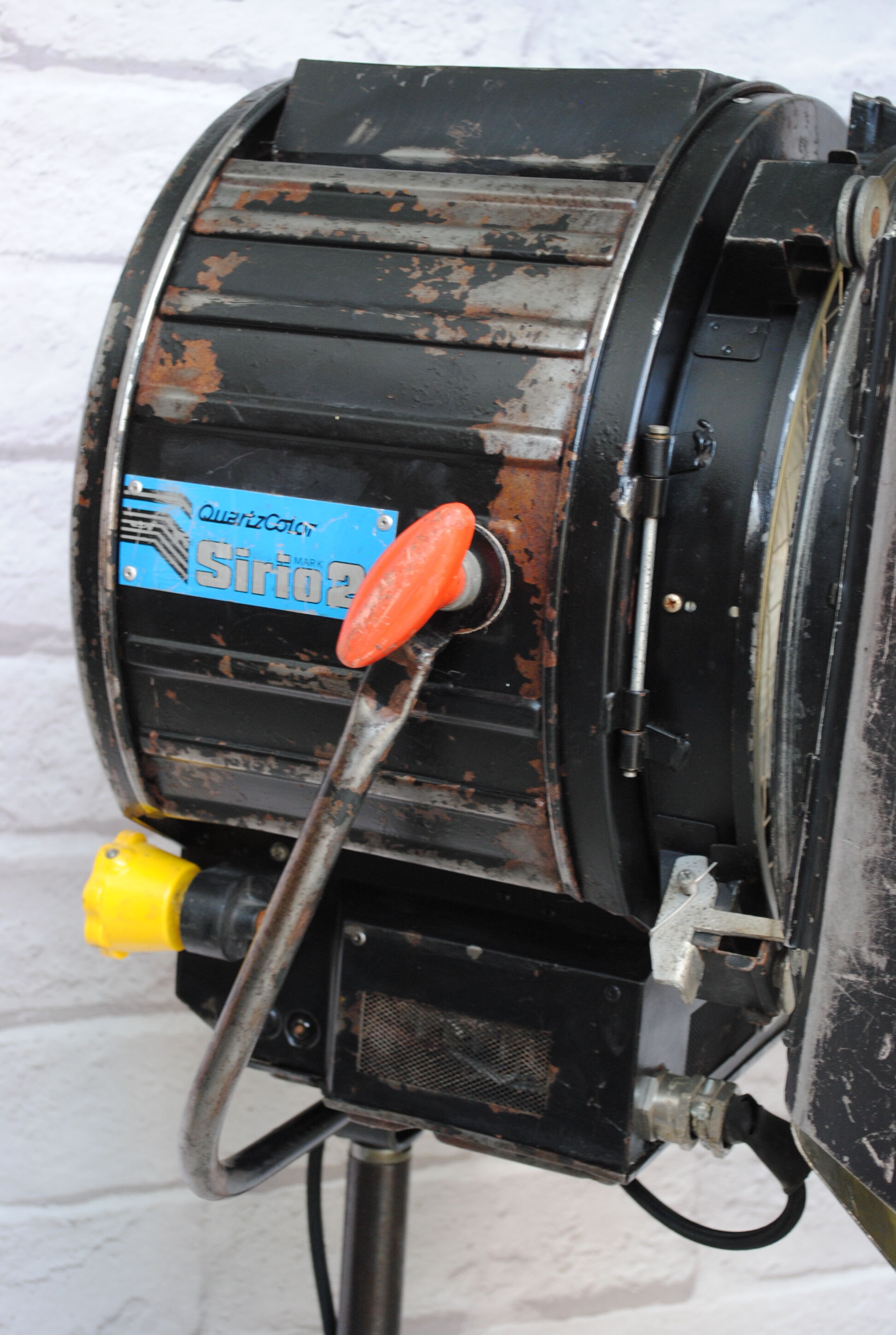 Cinema projector