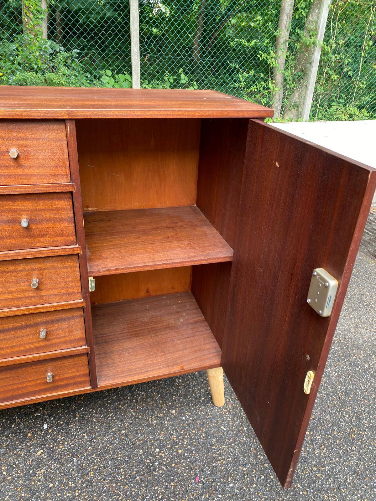 Commode buffet scandinave en acajou des années 50
