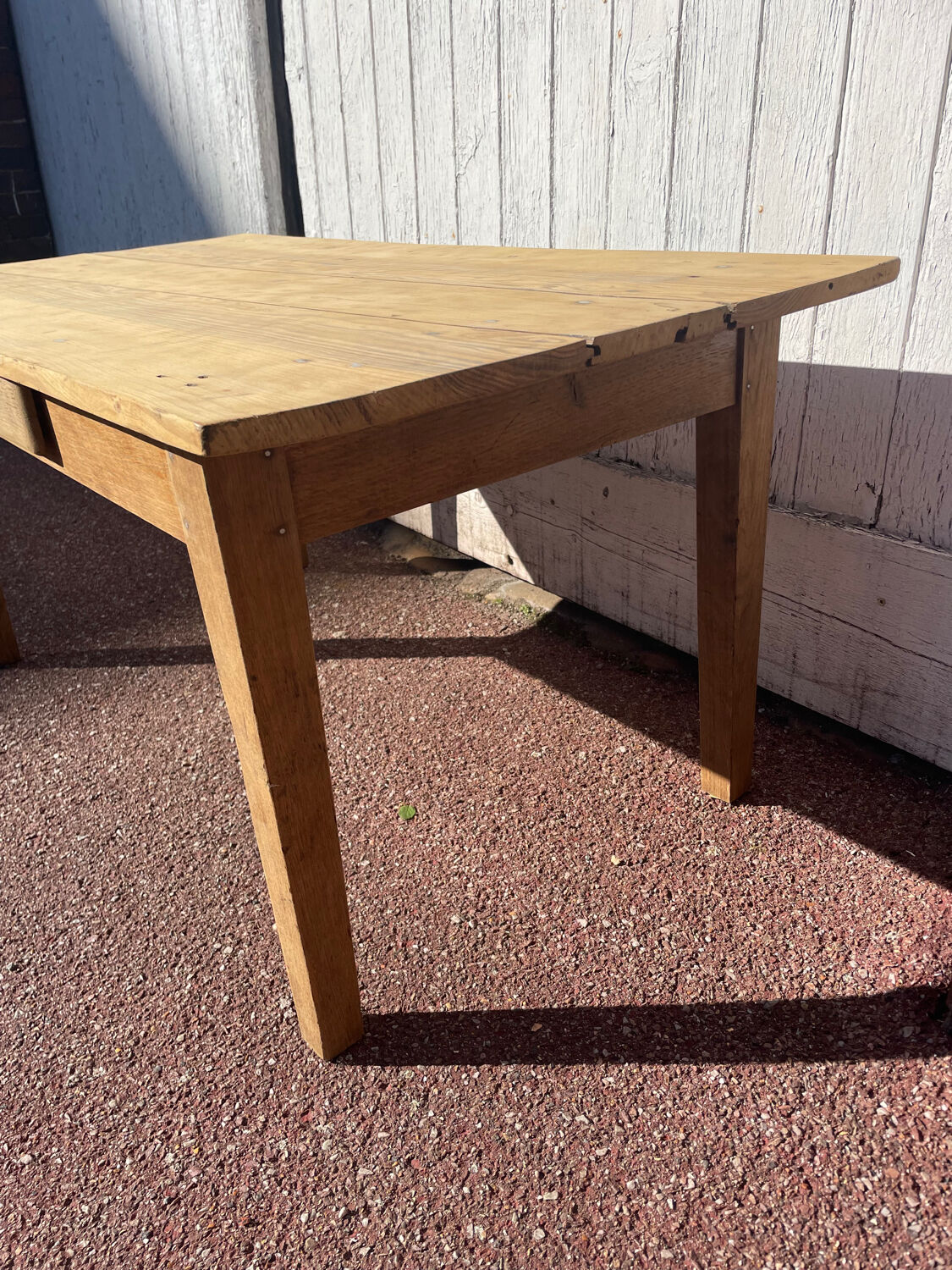 Vintage coffee table with 1 drawer