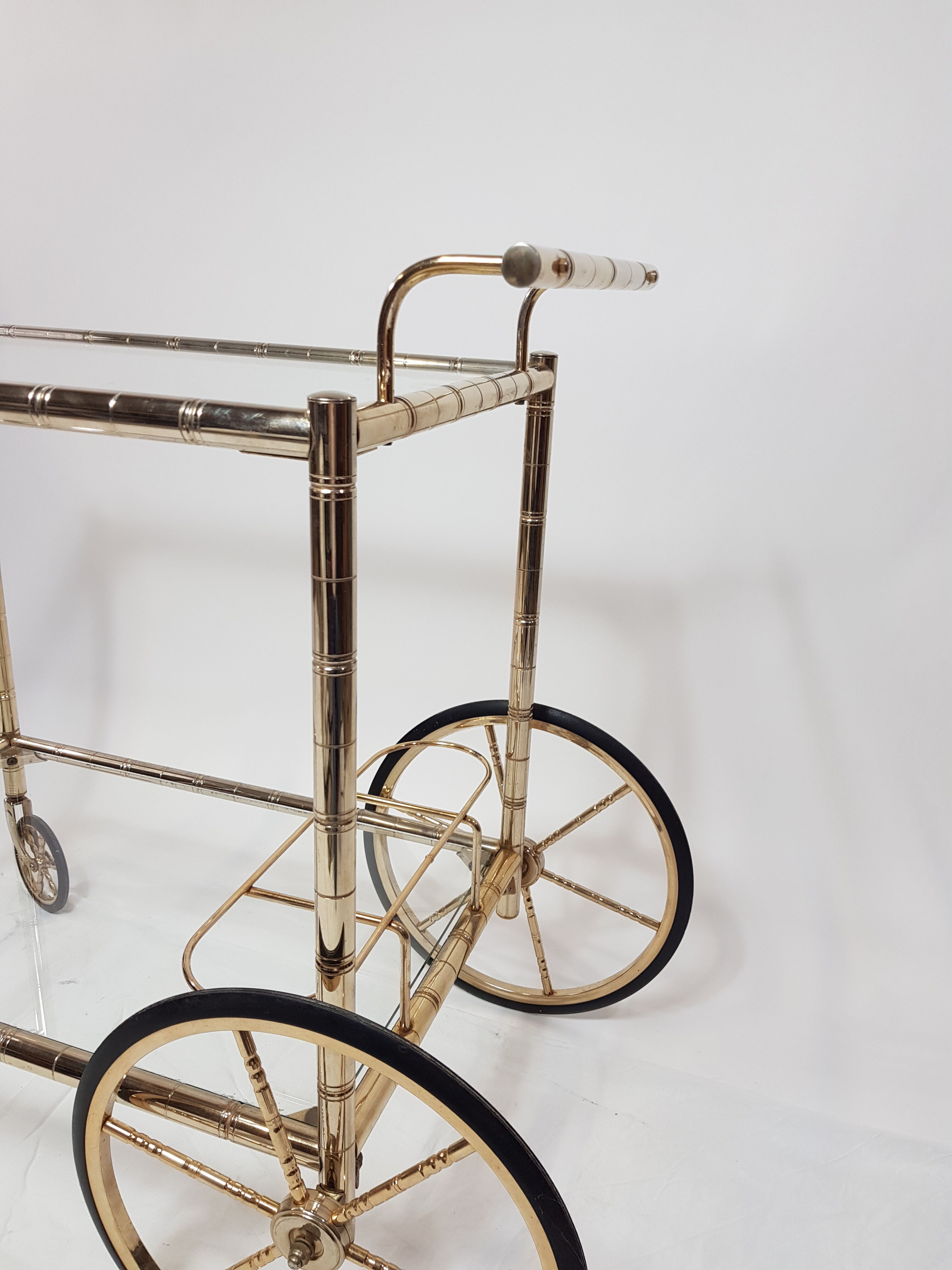 Service trolley serving gilded brass style Maison Baguès