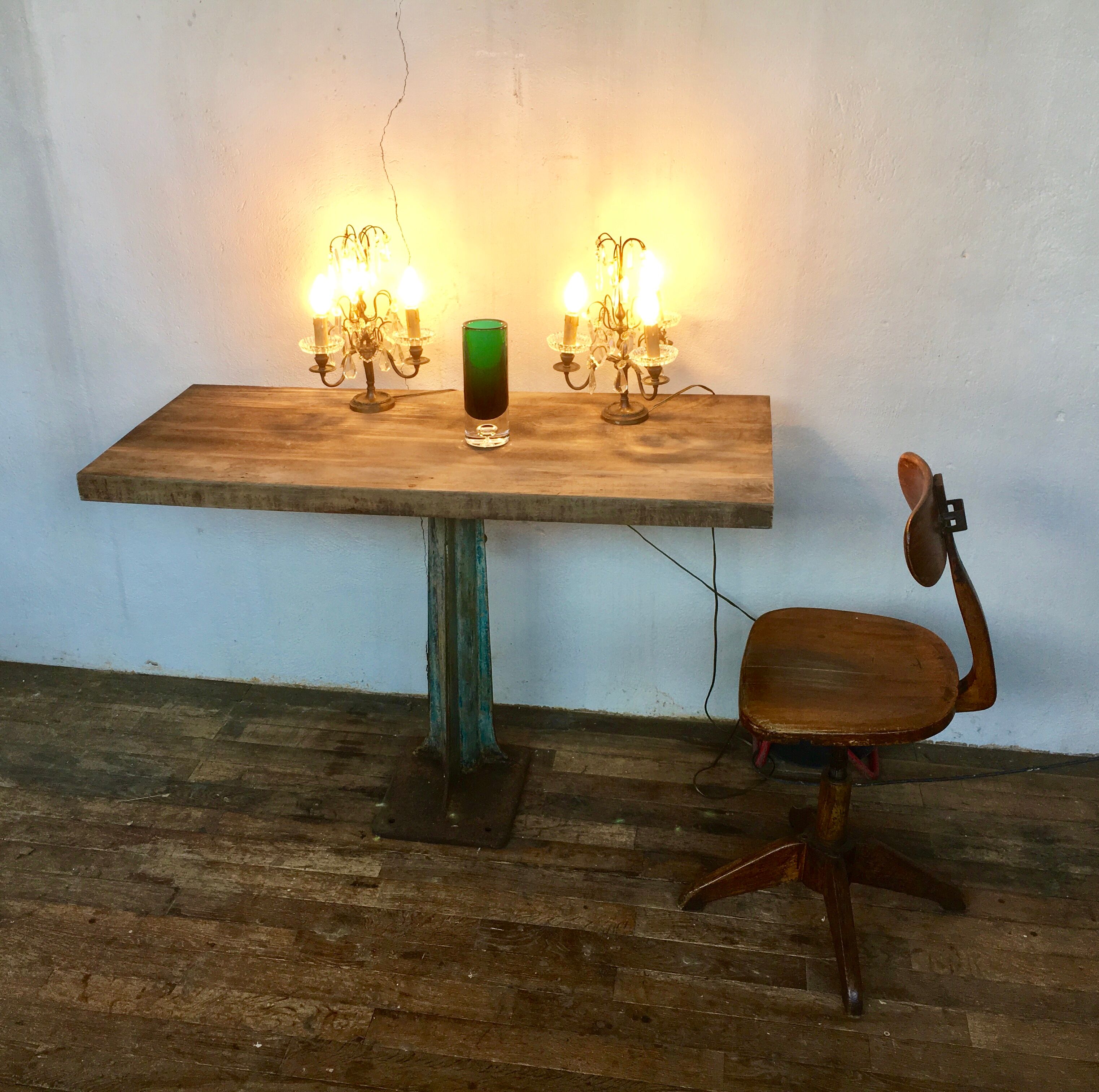 Industrial console 1900