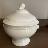 Soupière ancienne en porcelaine blanche