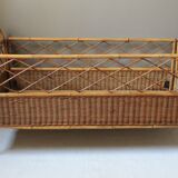 Vintage child ratin bed