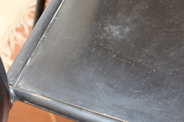Série de 4 chaises d’école noires