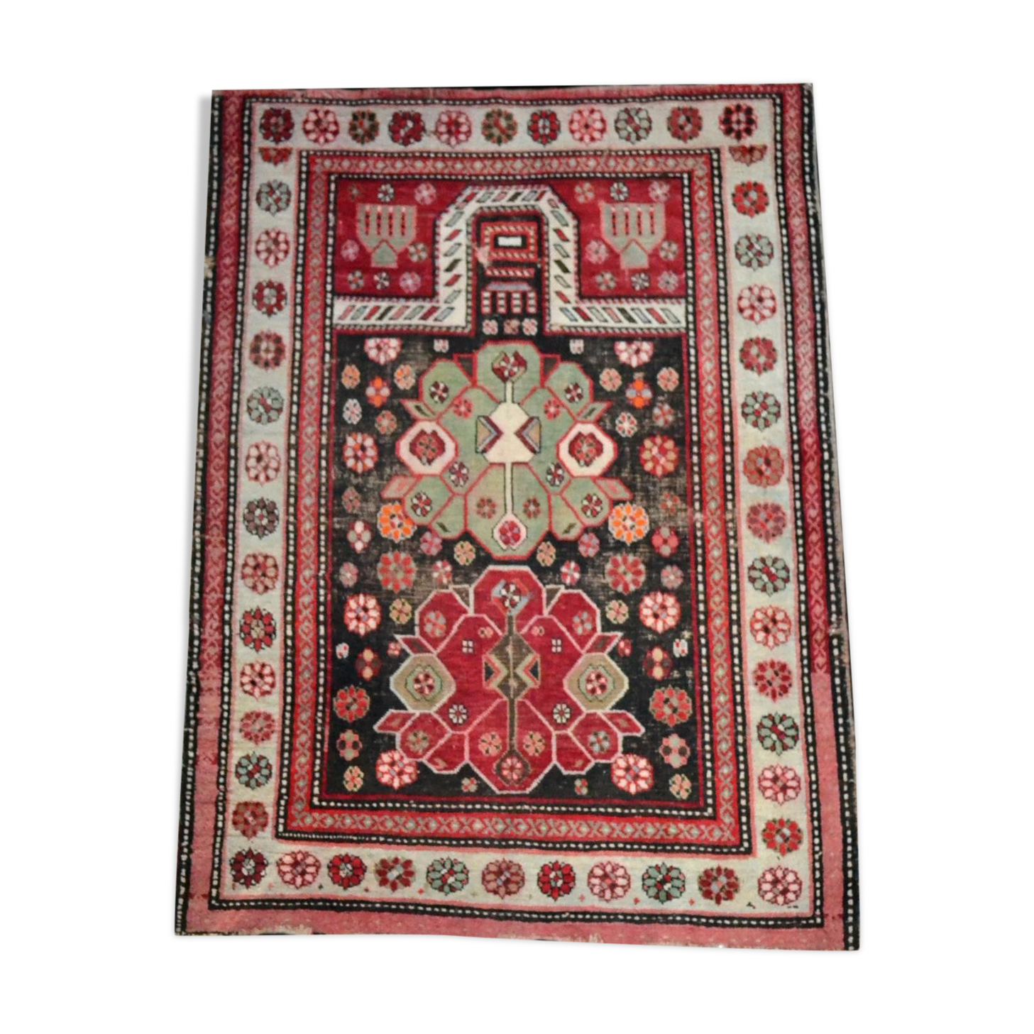 Caucasus, circa 1950, 79 cm x 128 cm, wool on hand-knotted wool, very beautiful condition