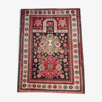Caucasus, circa 1950, 79 cm x 128 cm, wool on hand-knotted wool, very beautiful condition