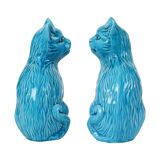 Paire de statues de chats émaillés bleus en céramique chinoise