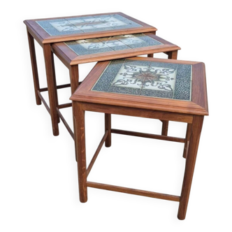 Set 3 vintage Danish nesting tables - teak tiles