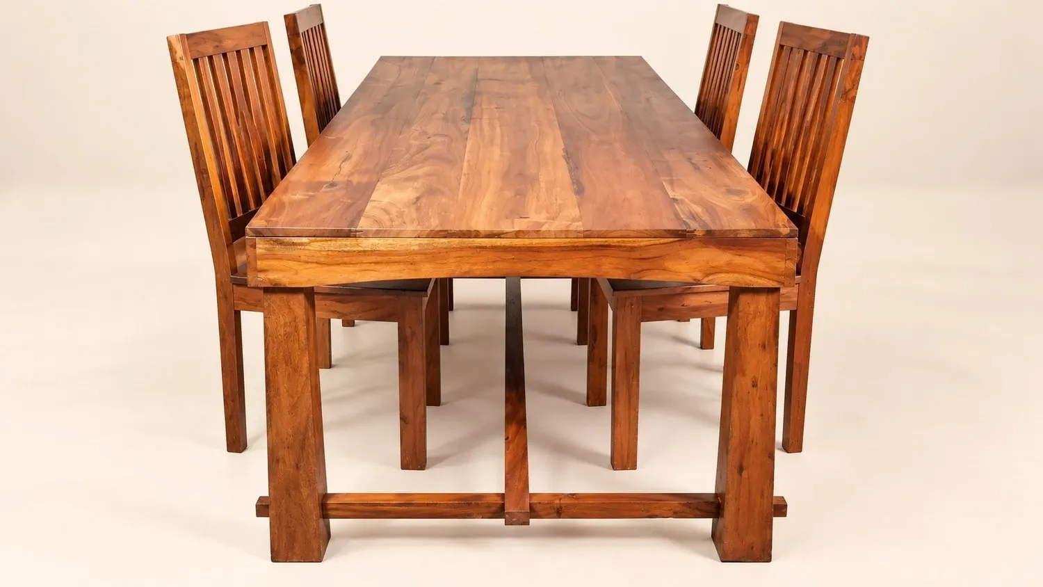 Dining table and 4 solid sheesham wood chairs in Arts & Crafts style.