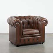 Brown cowhide leather Chesterfield club armchair in English style