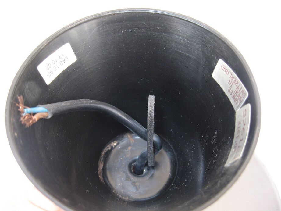 Metal hanging lamp