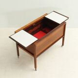 Rolling bar cabinet in rosewood by Dyrlund, Denmark, 1960s.