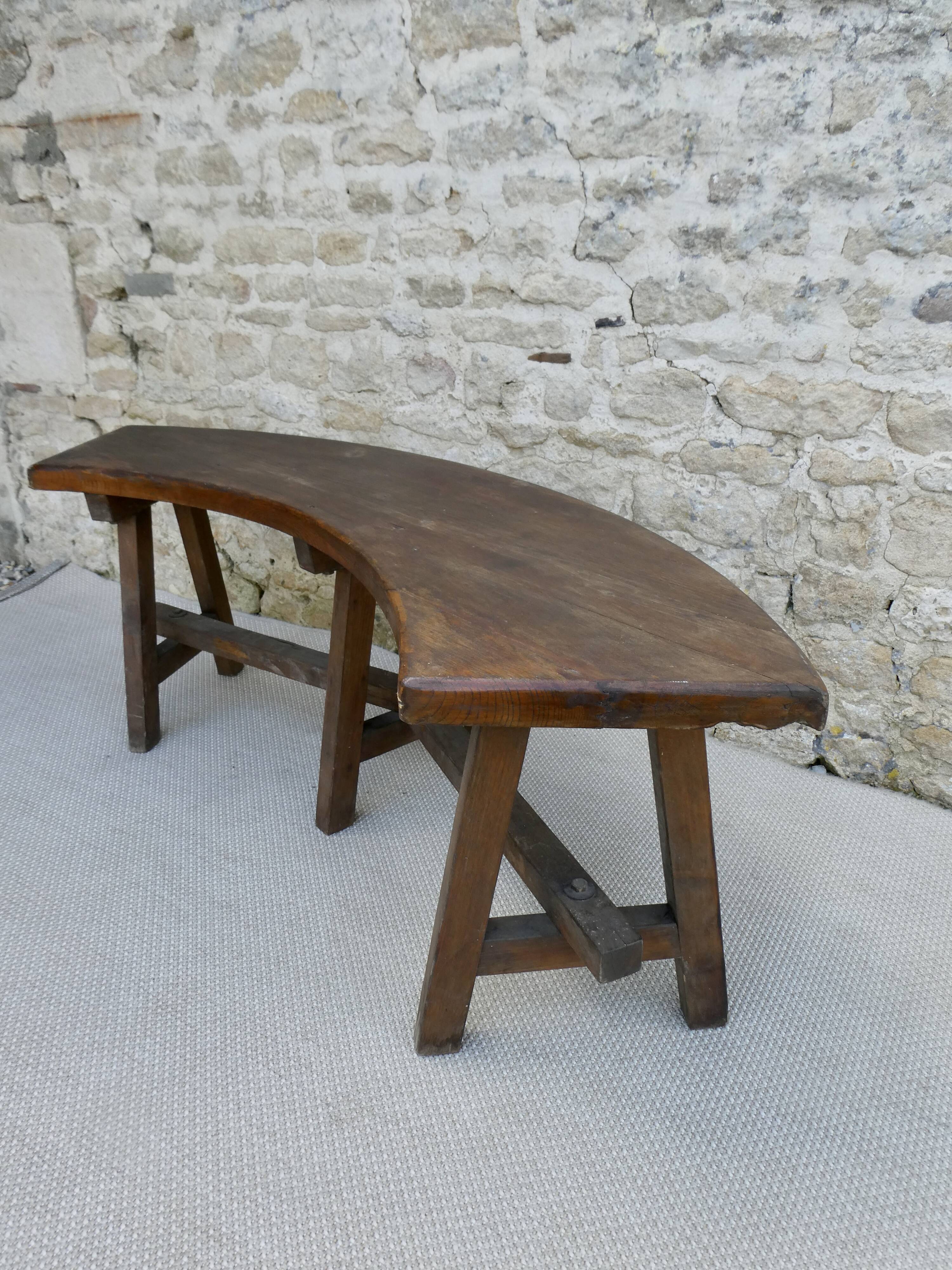 Curved solid wood bench, 70s
