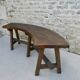 Banc courbe en bois massif, années 70