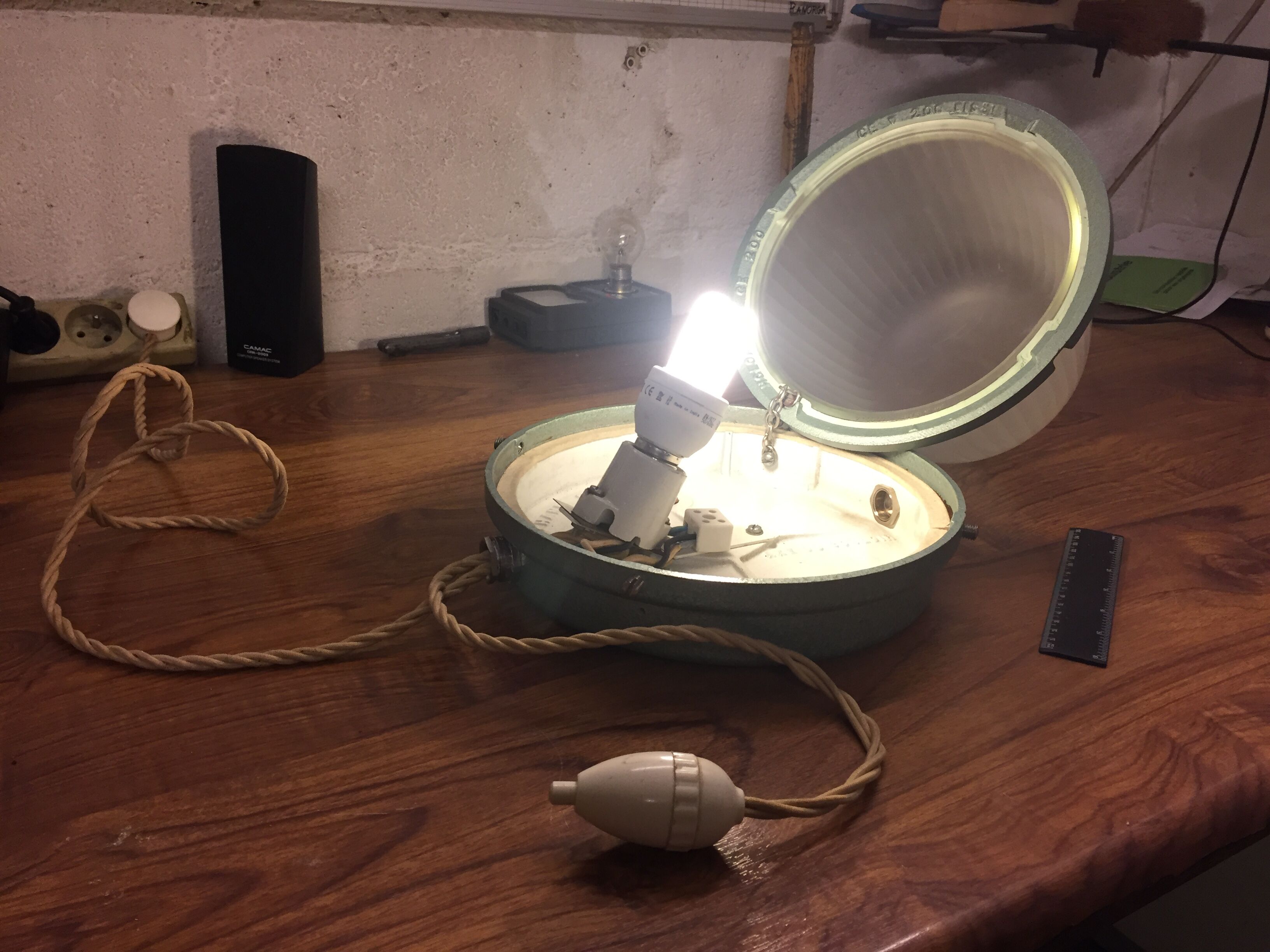 Pair of bedside Holophane with switch lamps PEAR vintage