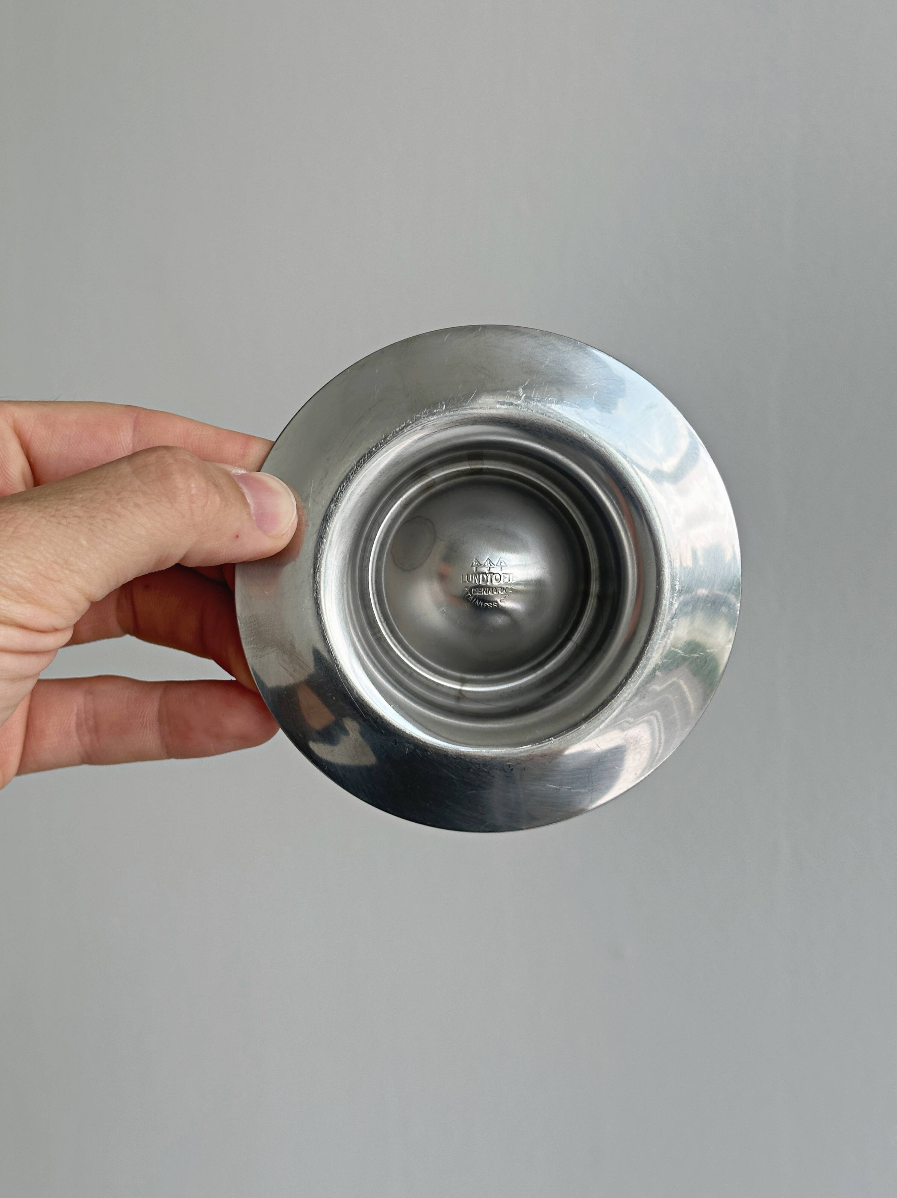 Lot de 4 coquetiers en inox brossé