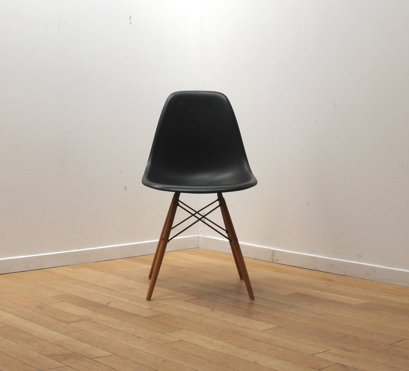 DSW chair, Charles & Ray Eames, Vitra