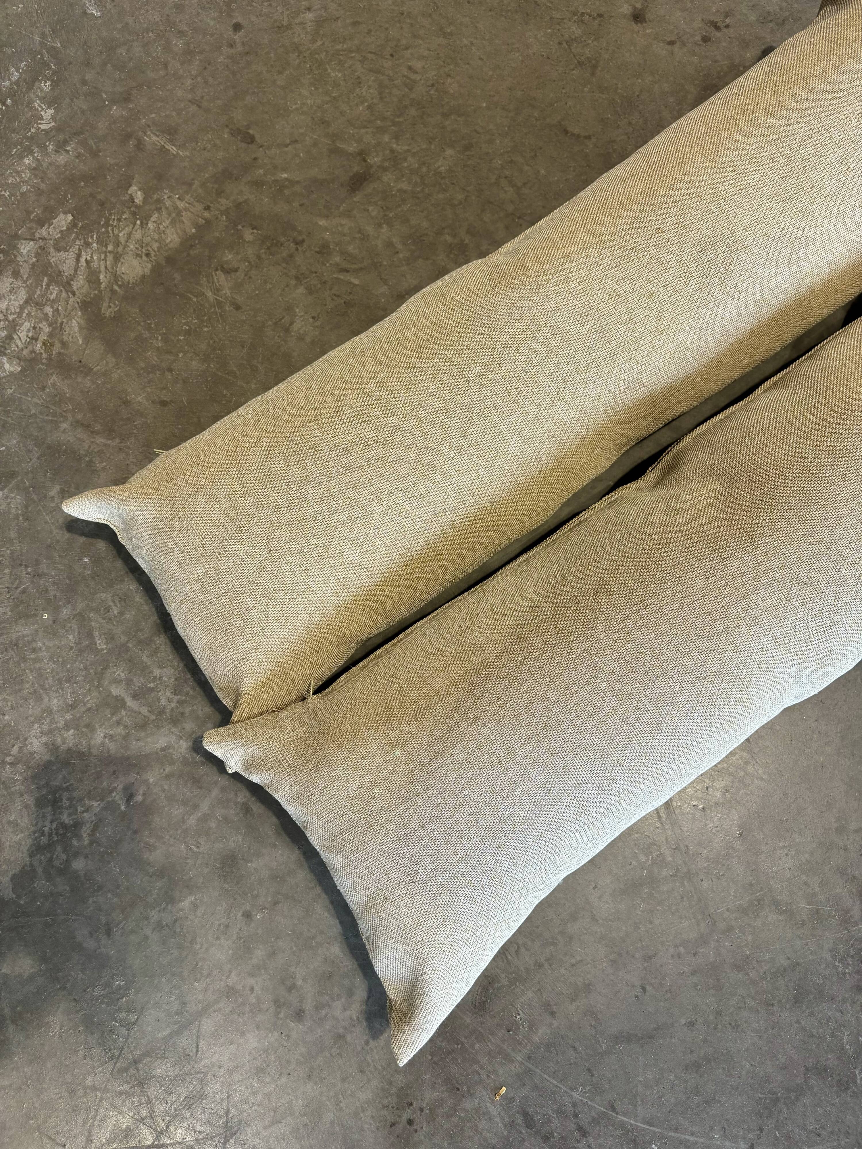 Minimalist design cushion cover