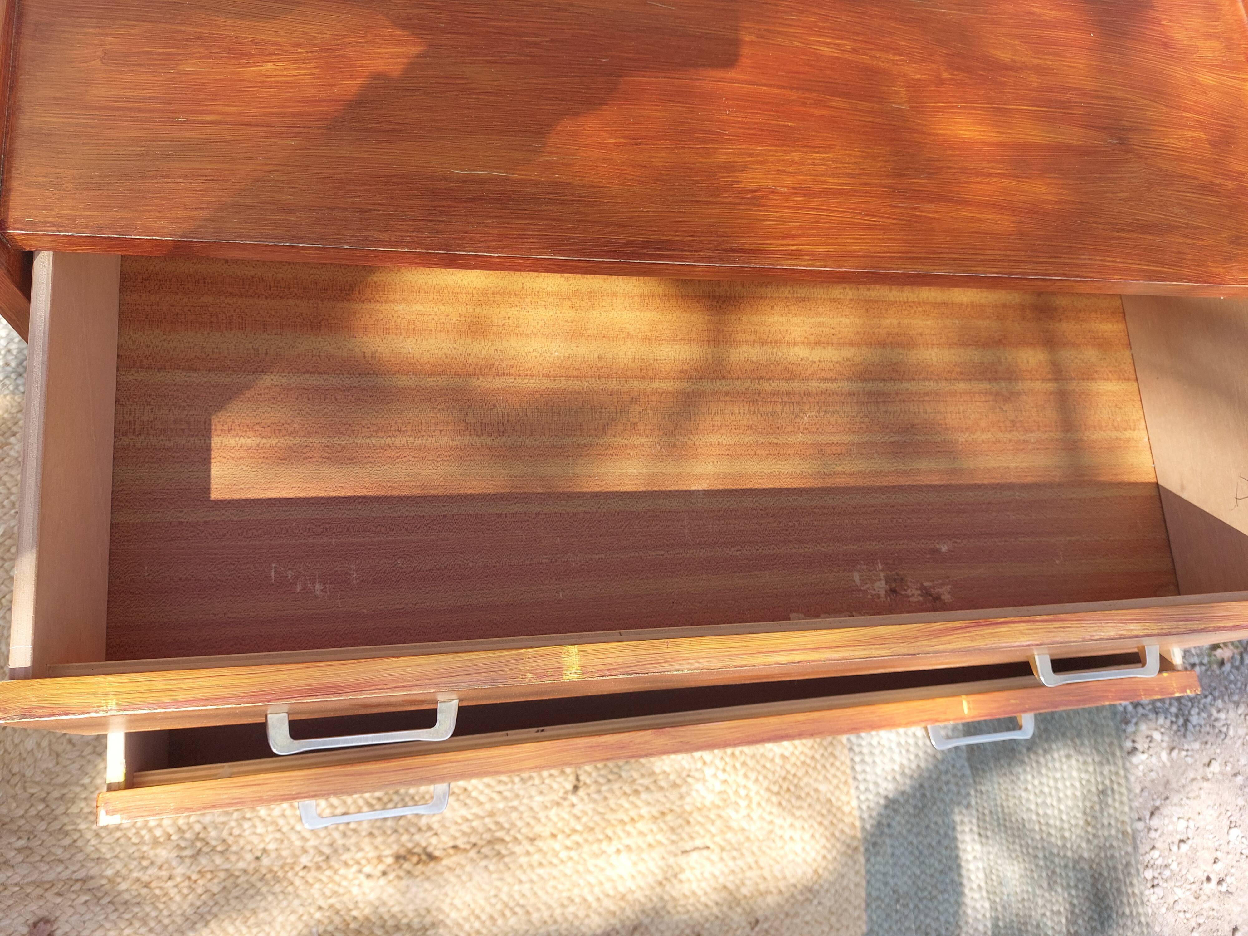 vintage commode, tapered legs