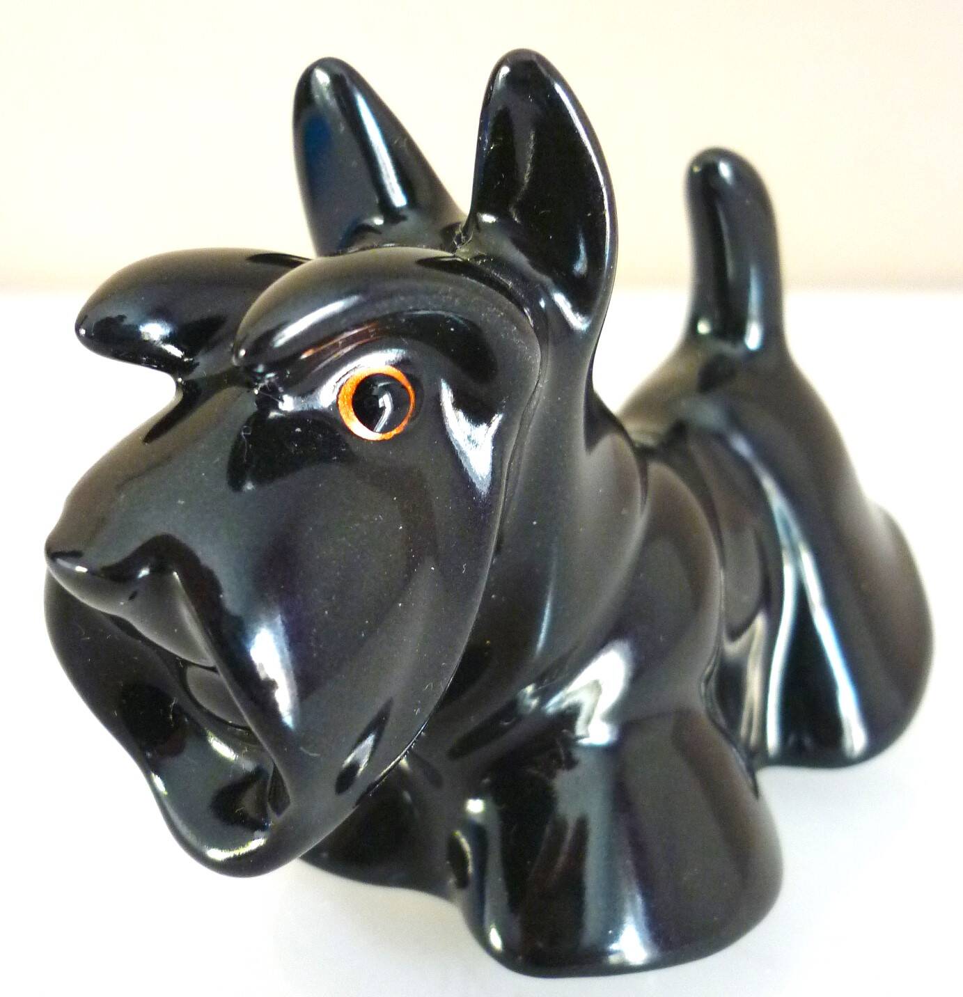 Salt and pepper shakers, glazed ceramic, Scottish terrier dog, signed