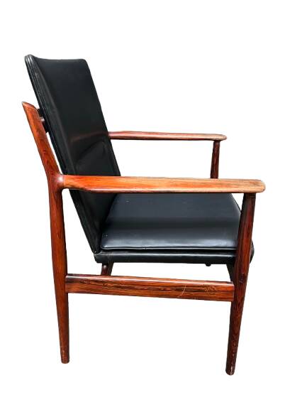 Pair of armchairs by A. Vodder for Sibast