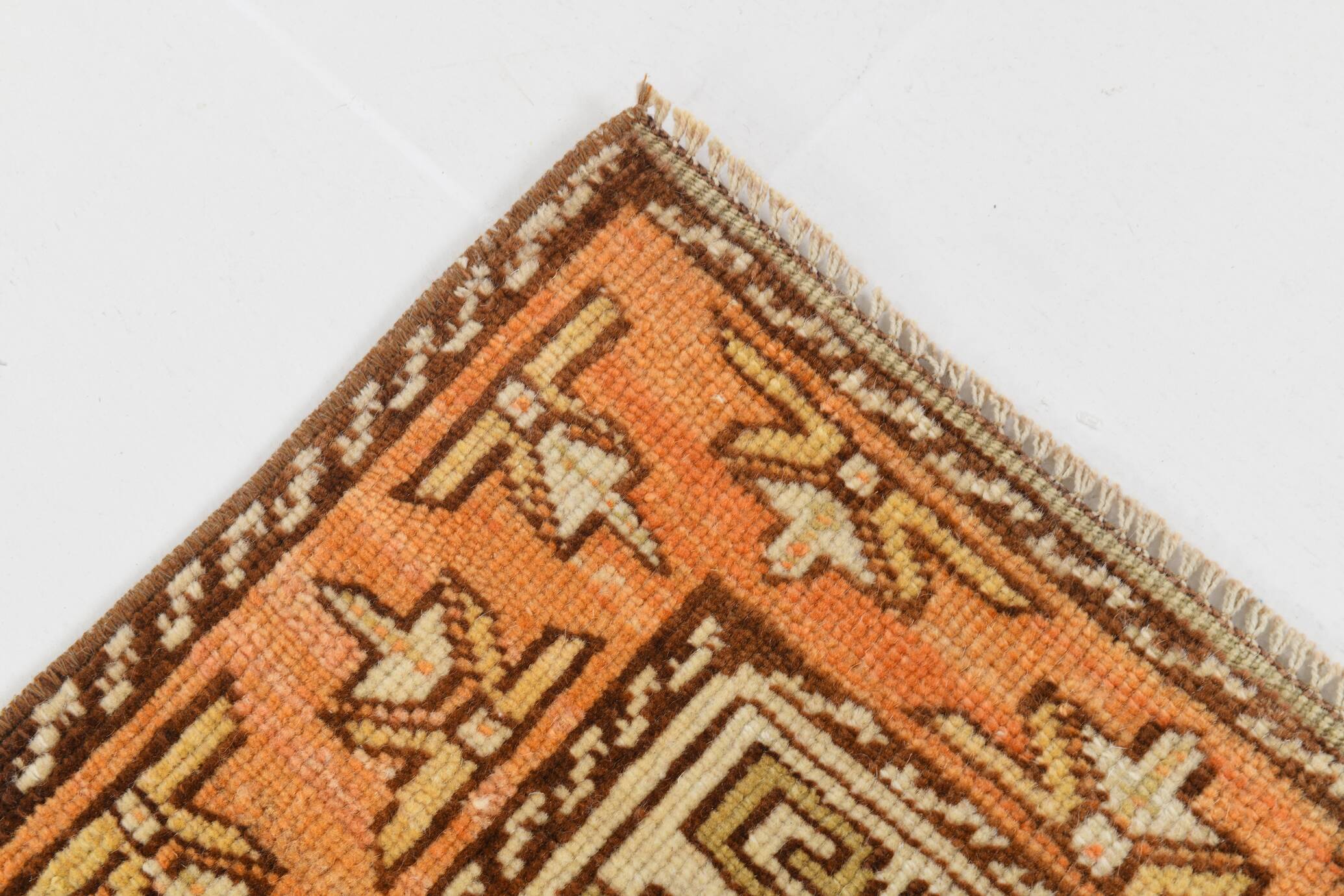 Vintage Peach & Salmon Classic Persian Rug, 240x278Cm