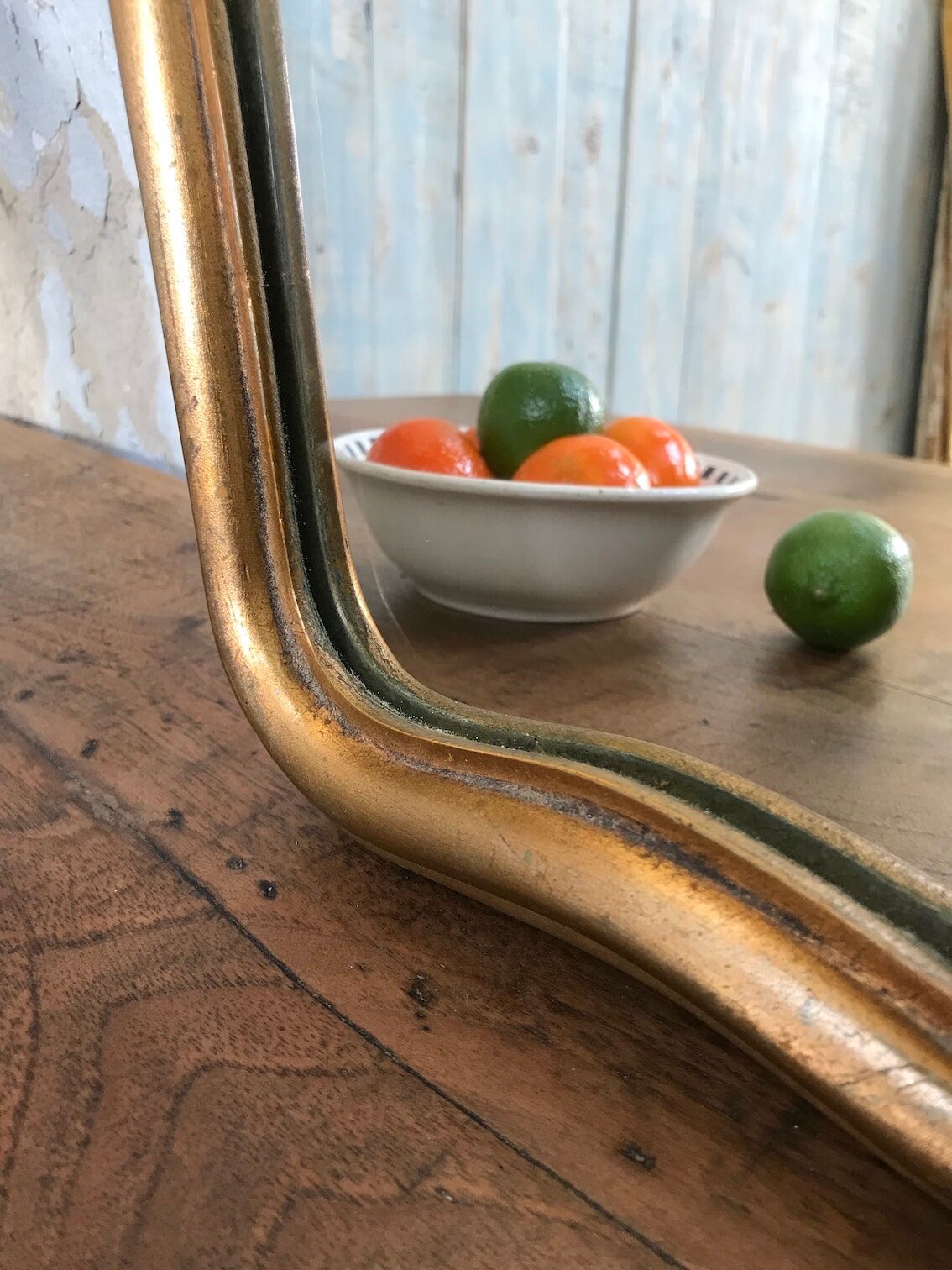 Mirror in gilded wood