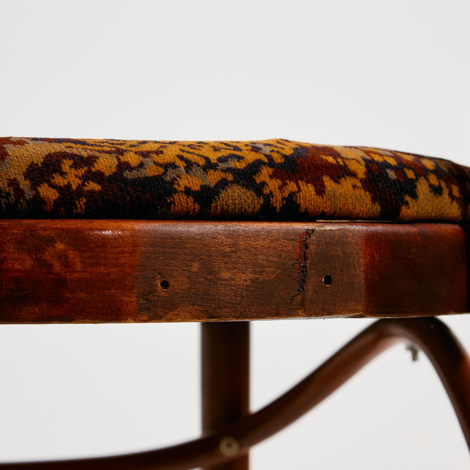MK11364 Fauteuil en hêtre