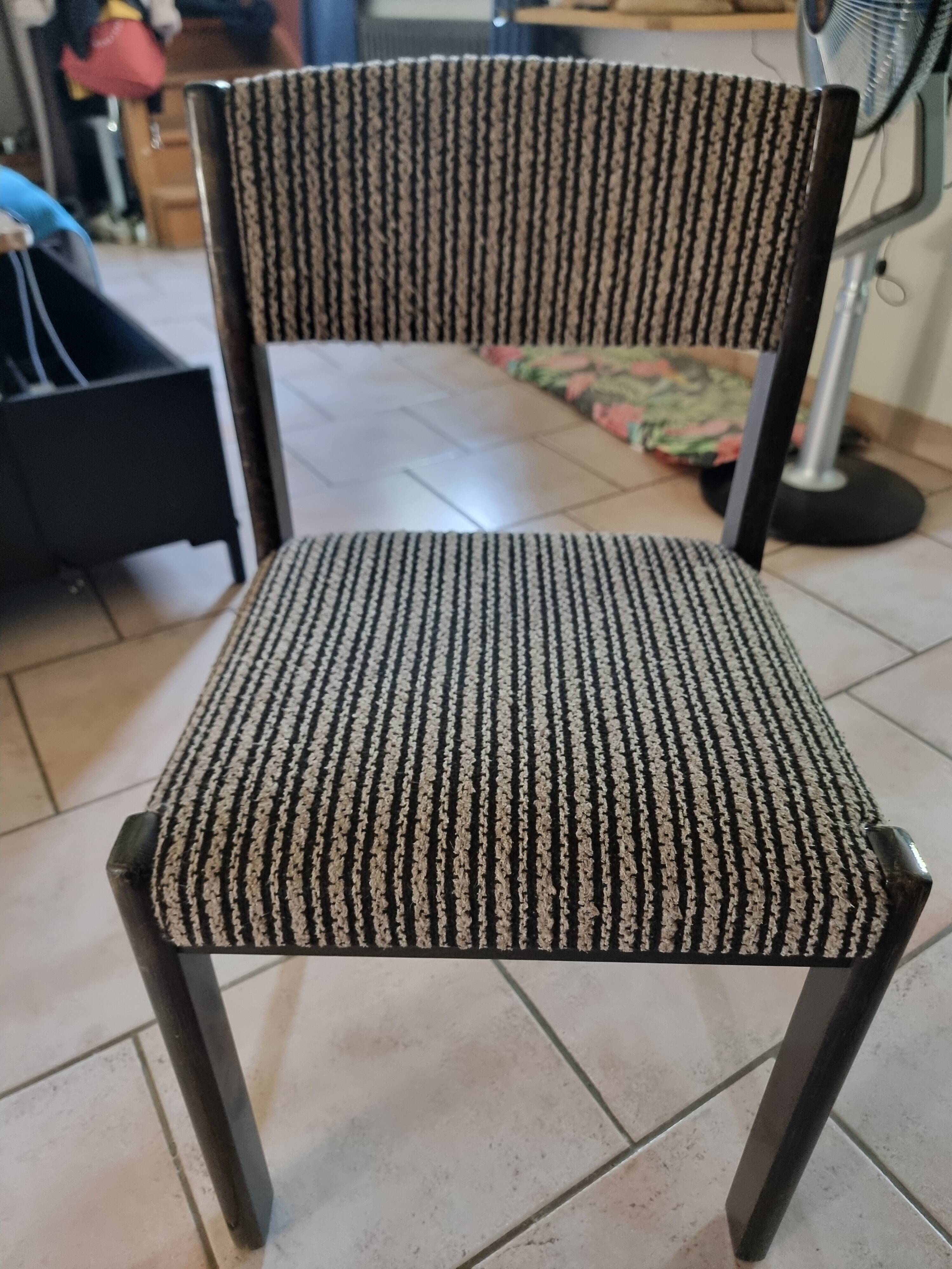 Vintage baumann chairs from the 60s upholstered. set of 6 antique chairs stamped bauman