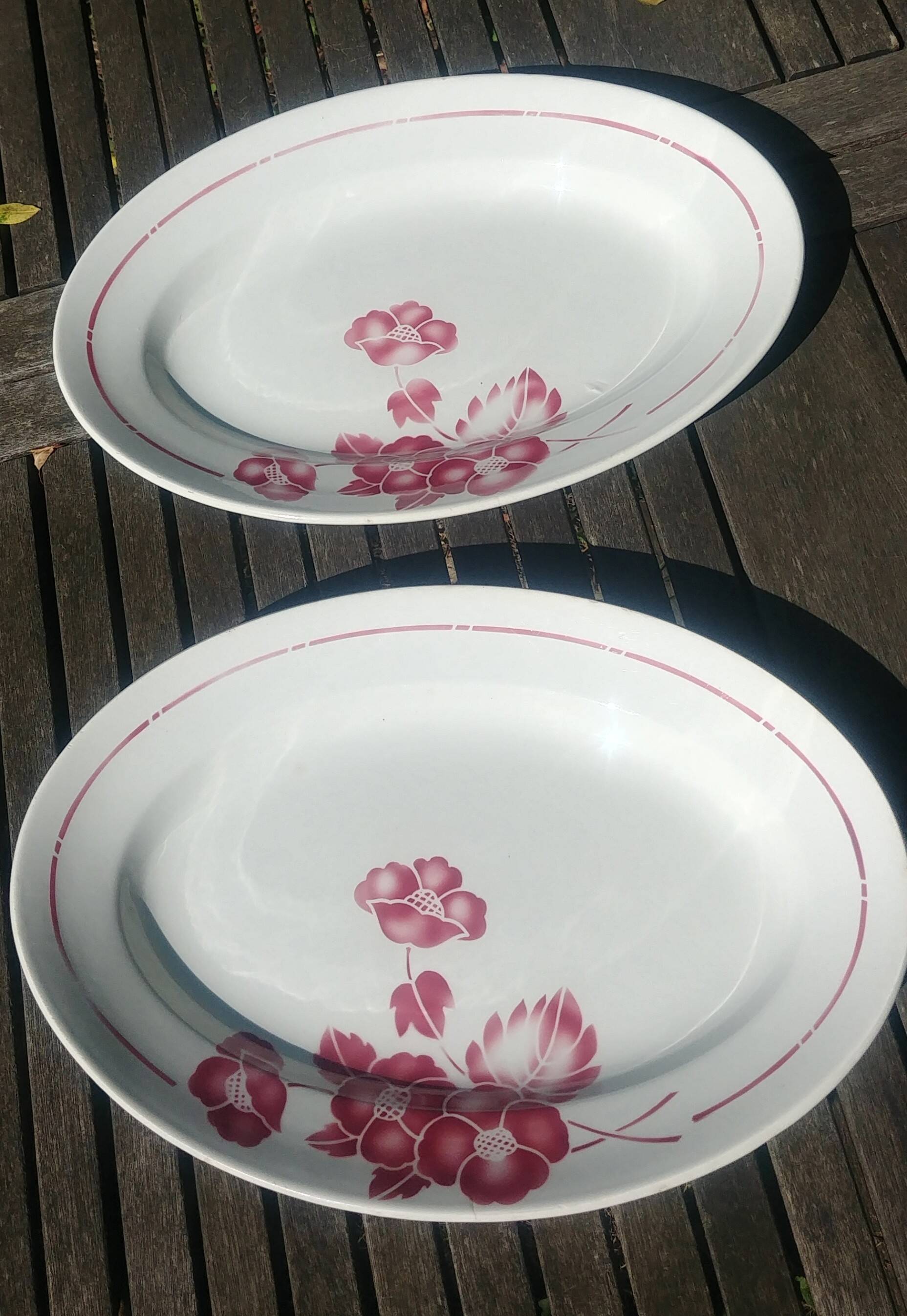 Two large Saint Amand edmont half-porcelain serving dishes