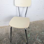 Chaise en formica