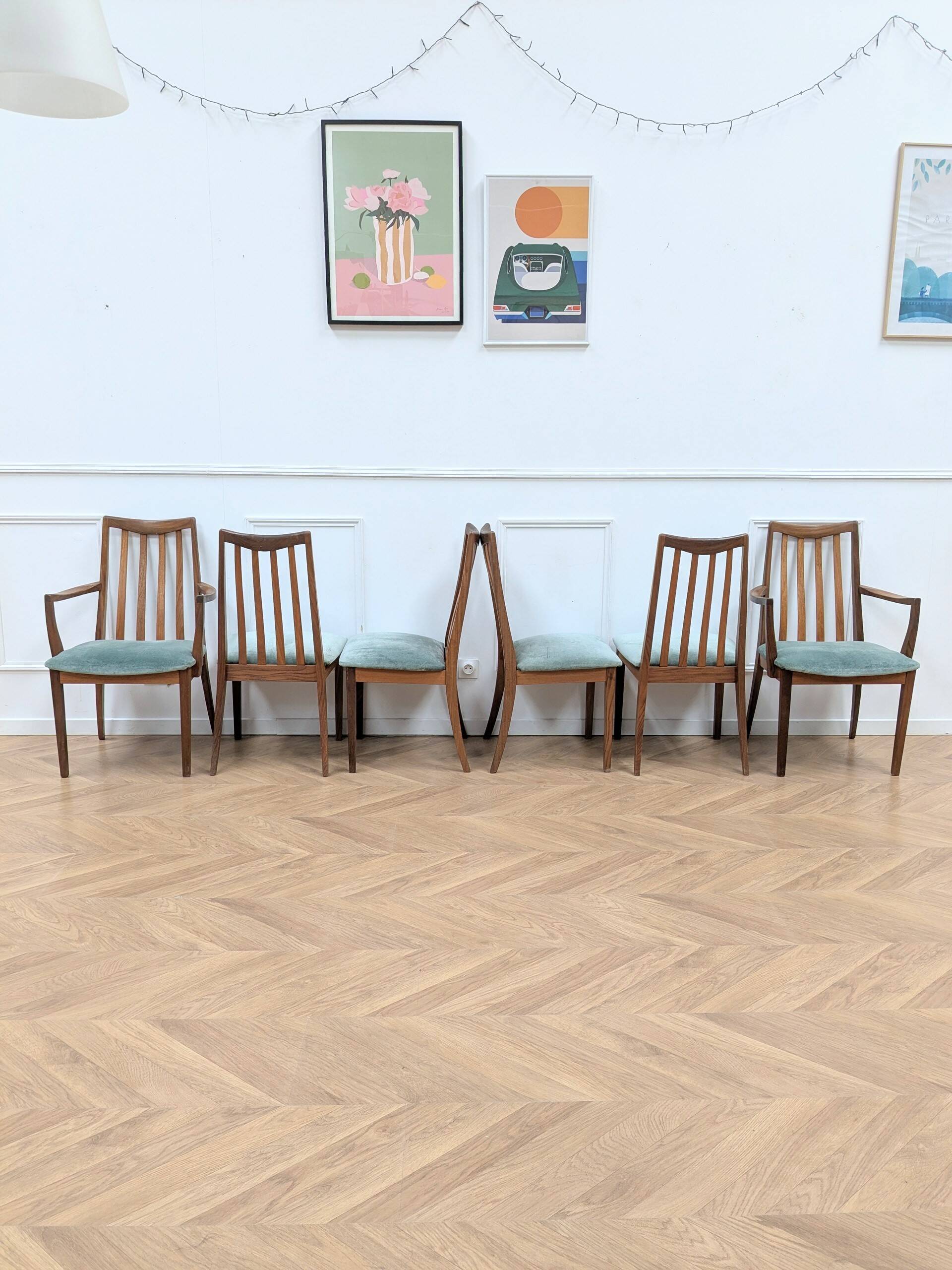 4 chaises et 2 fauteuils Gplan vintage en teck
