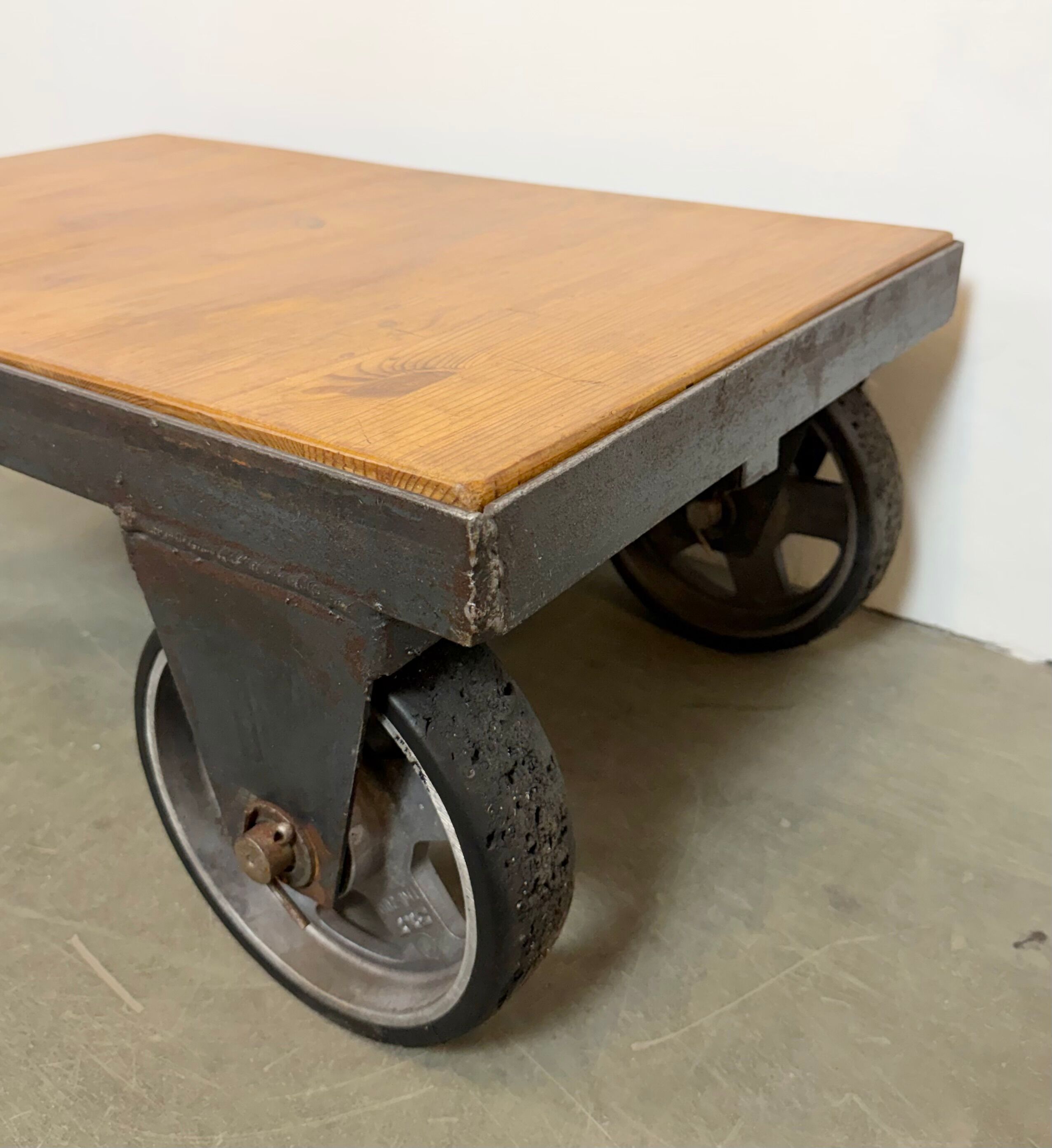 Black Industrial Coffee Table Cart, 1960s