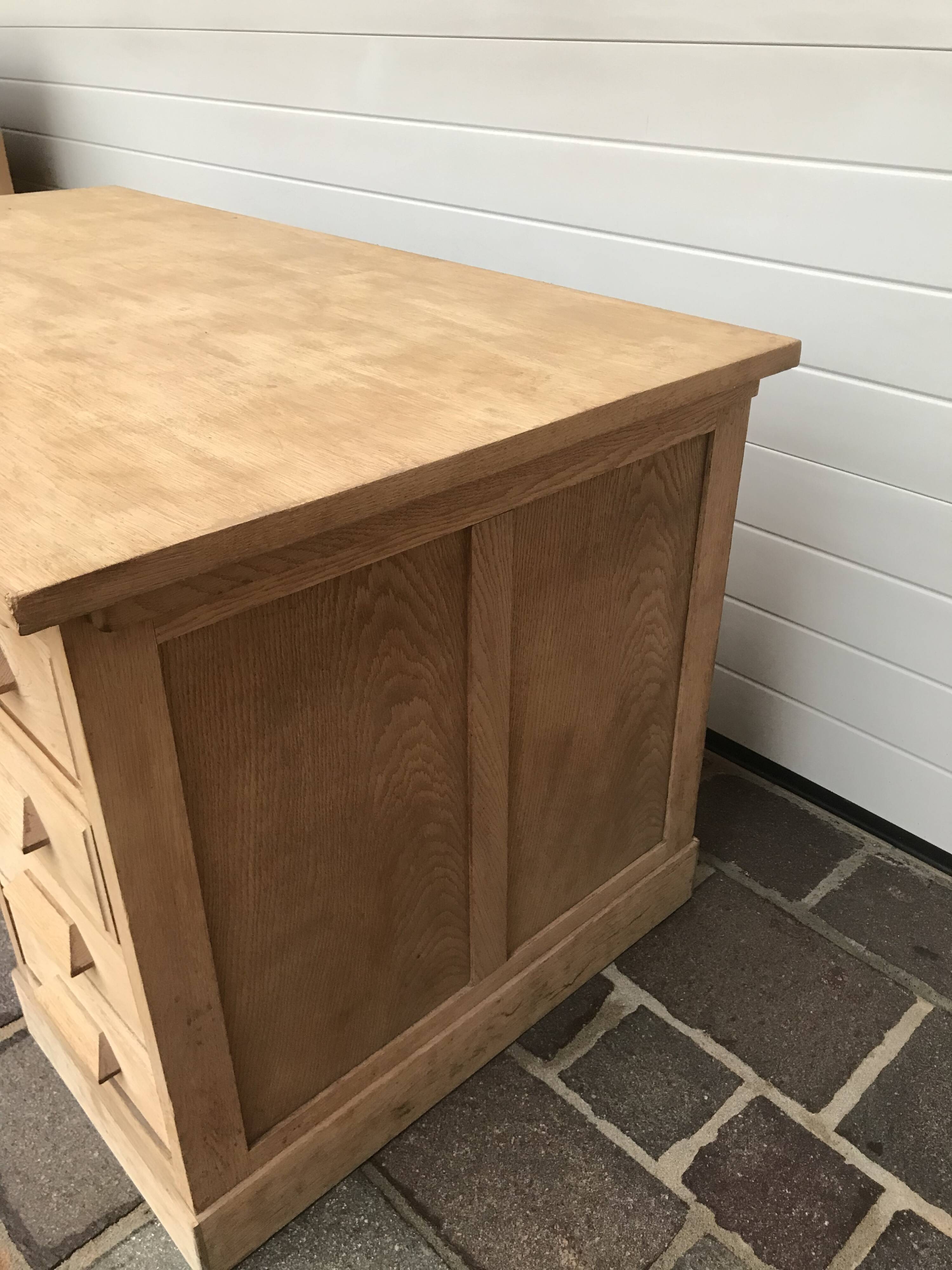 Office of "Minister"