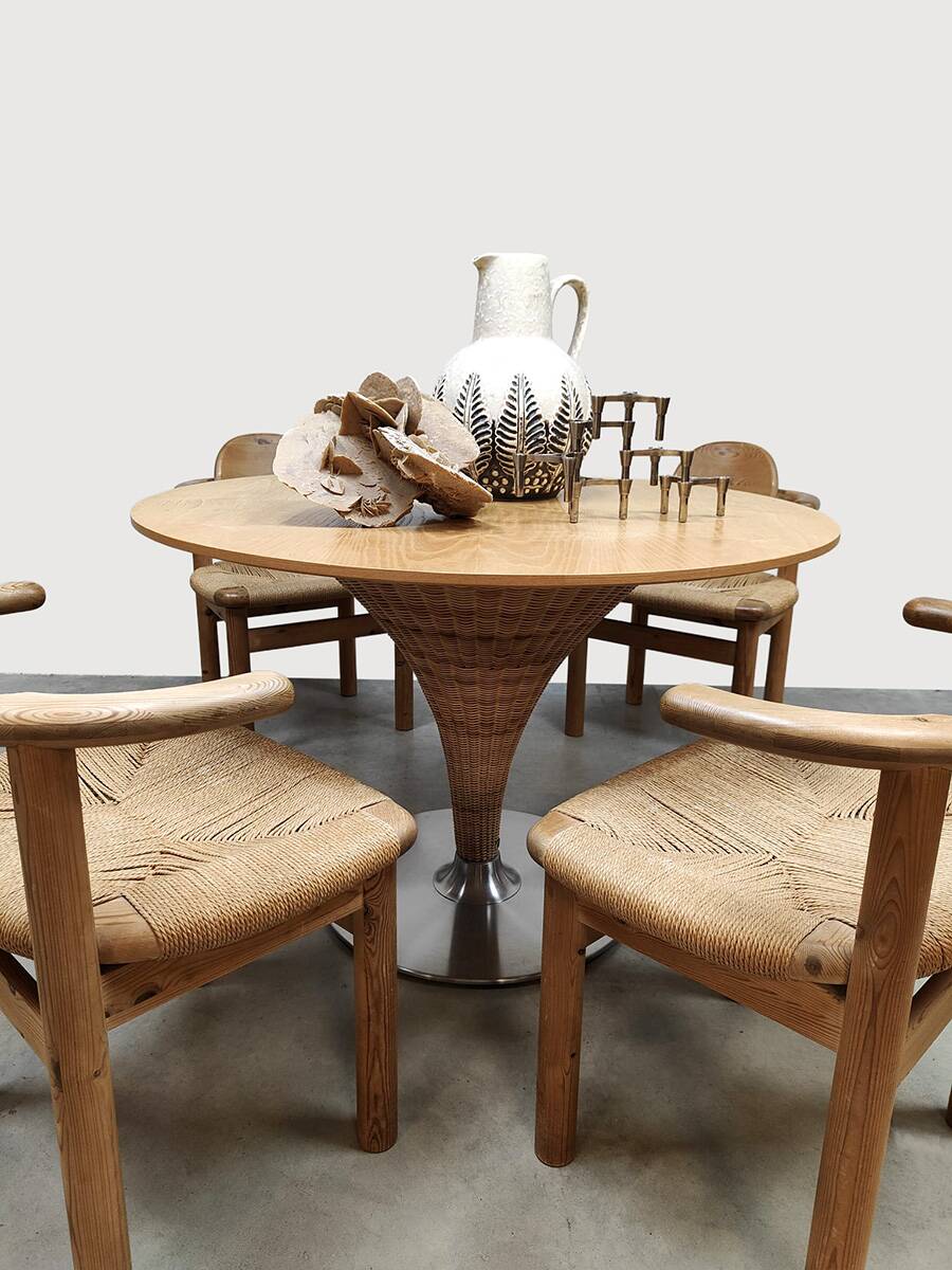 Vintage Italian Tito Agnoli wicker dining table Bonacina Pierantonio