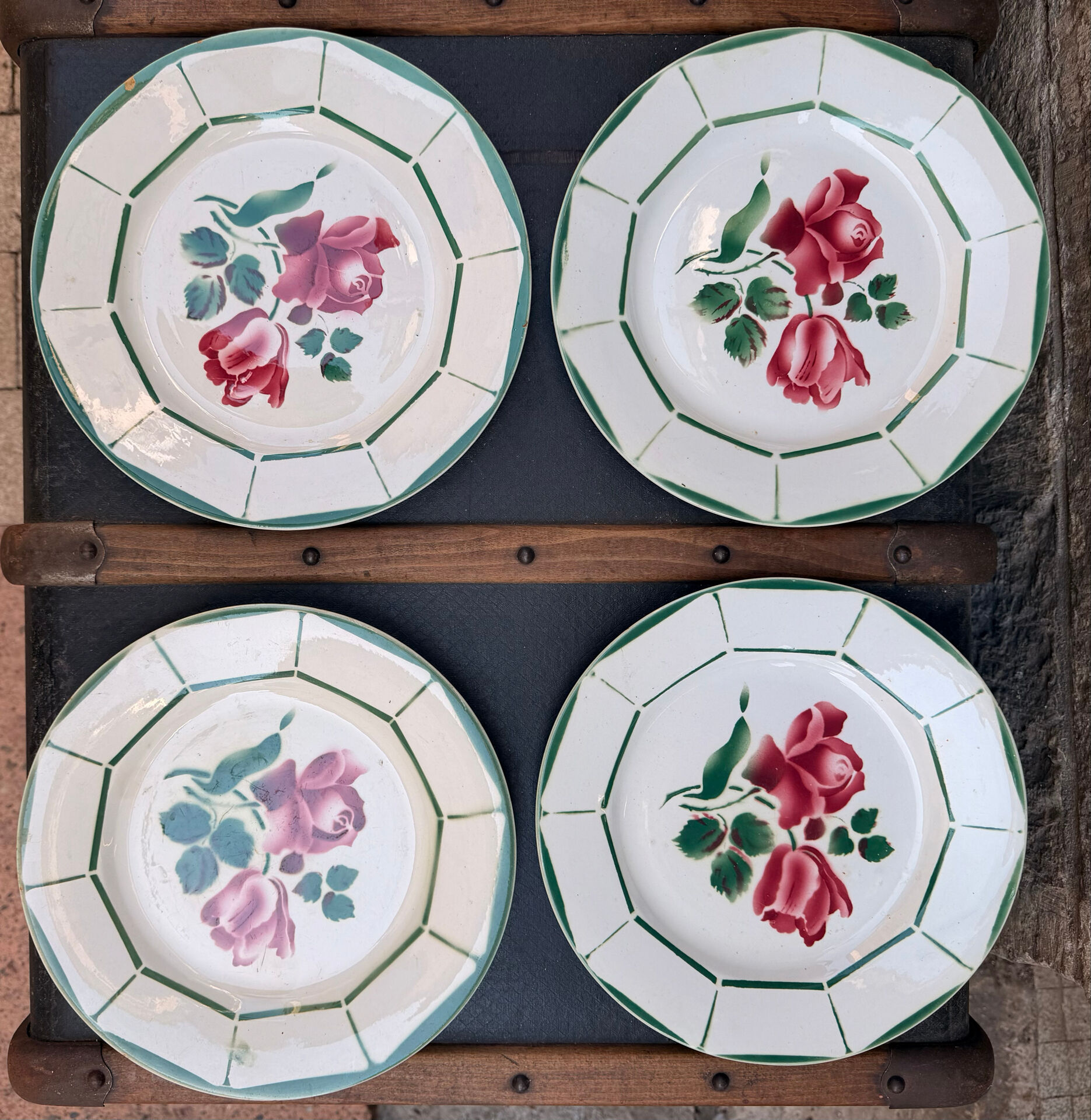 4 Digoin Sarreguemines plates