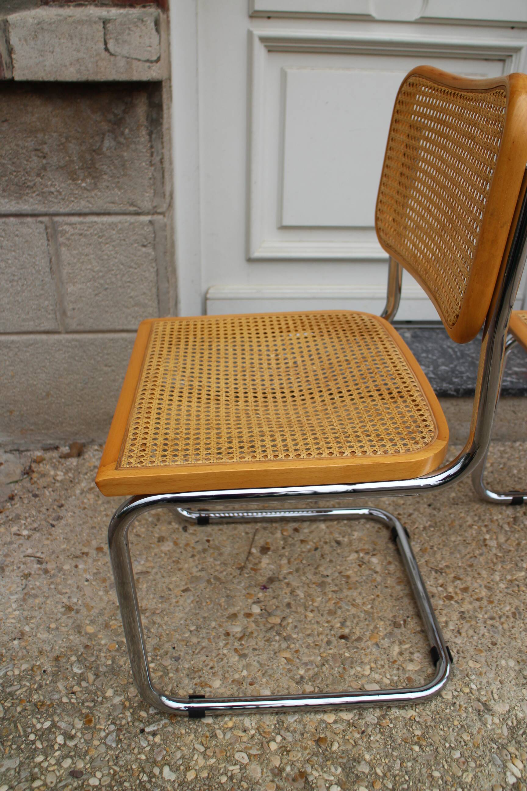 paire de chaises cannées  Breuer cesca B32