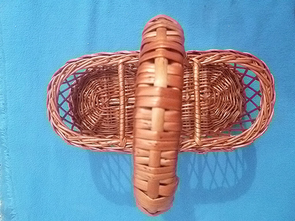 Wicker bottle holder basket, vintage