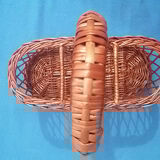 Panier porte bouteille en osier , vintage
