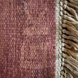 Tapis à tissage plat Röllakan rose et blanc moderne scandinave, Suède, années 1960.