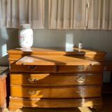 Solid oak chest of drawers