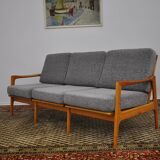 Canapé de style scandinave en merisier, années 1960
