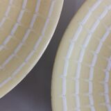 Lot de 5 anciennes assiettes plates Longchamp jaune soleil